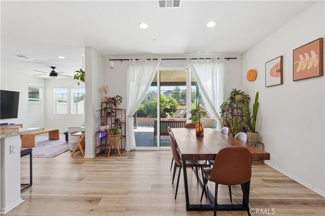 38292 Windingwalk Dr, Murrieta, CA 92563