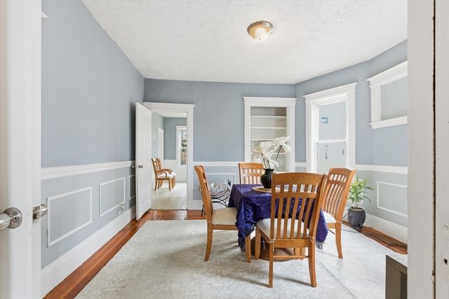 9 Edwin St, Boston, MA 02124