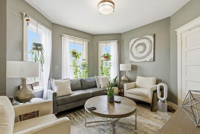 9 Edwin St, Boston, MA 02124