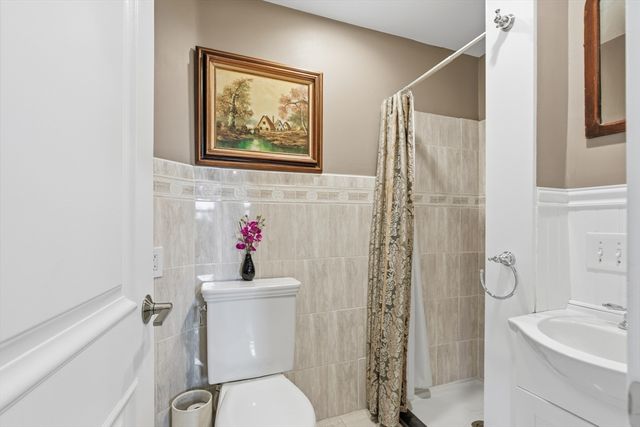 9 Edwin St, Boston, MA 02124