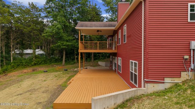 659 Crescent Ridge Dr, Taylorsville, KY 40071