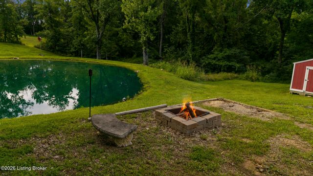 659 Crescent Ridge Dr, Taylorsville, KY 40071
