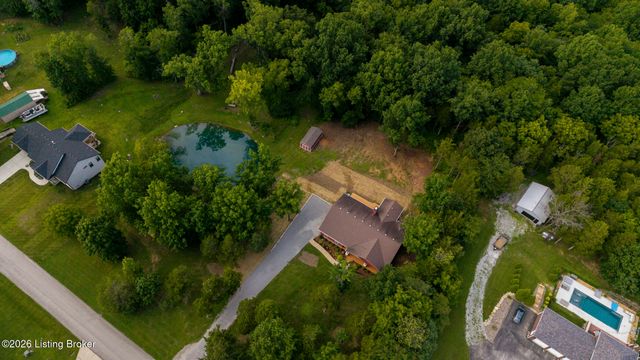 659 Crescent Ridge Dr, Taylorsville, KY 40071