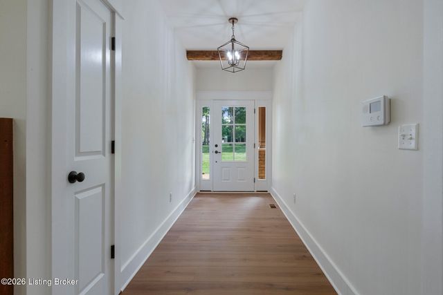 659 Crescent Ridge Dr, Taylorsville, KY 40071