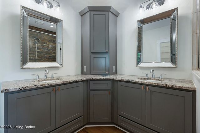 659 Crescent Ridge Dr, Taylorsville, KY 40071