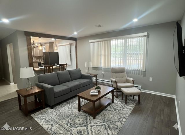 12 Sunset Road A, Whiting, NJ 08759