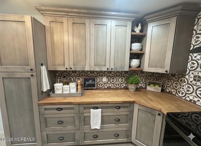 12 Sunset Road A, Whiting, NJ 08759