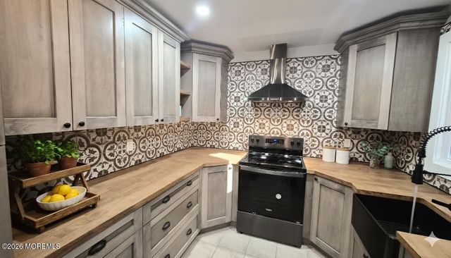 12 Sunset Road A, Whiting, NJ 08759