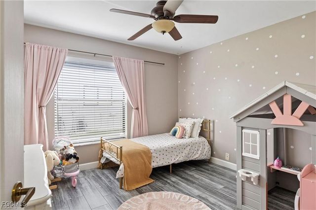 6656 Wakefield DR, Fort Myers, FL 33966