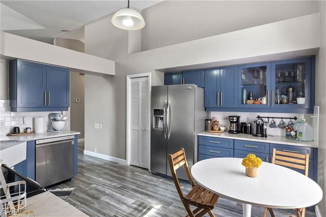 6656 Wakefield DR, Fort Myers, FL 33966