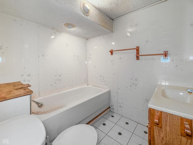 1405 S Butler Avenue, Indianapolis, IN 46203