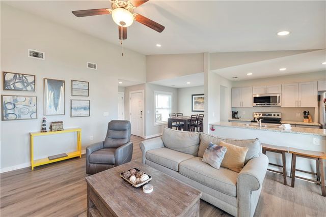 230 Cut Off Road 204, Port Aransas, TX 78373