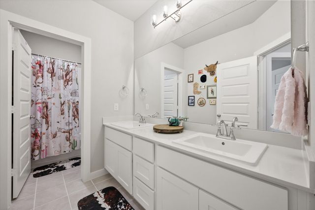 1421 Arciones Road, Fort Worth, TX 76052