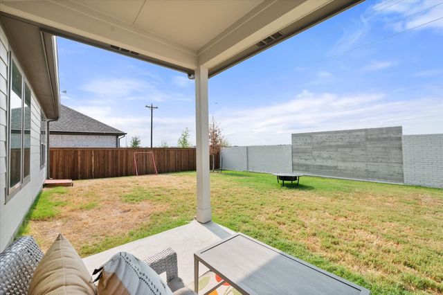 1421 Arciones Road, Fort Worth, TX 76052