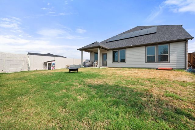 1421 Arciones Road, Fort Worth, TX 76052