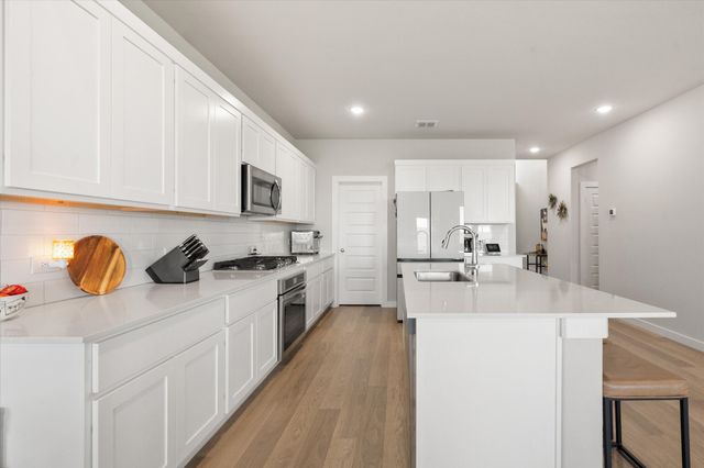 1421 Arciones Road, Fort Worth, TX 76052