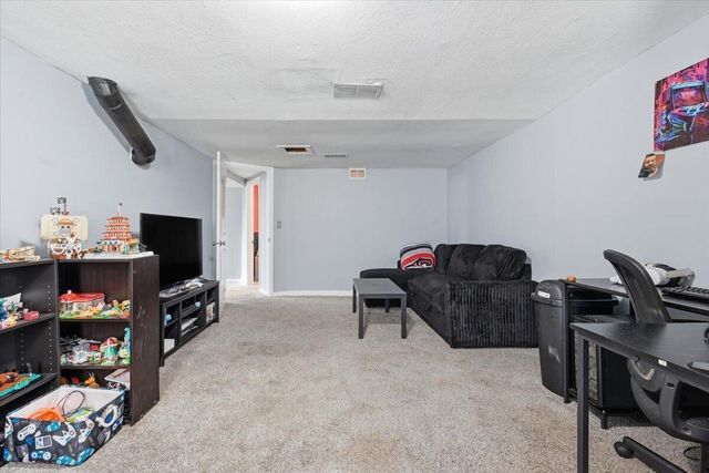 1712 AVENUE L, Council Bluffs, IA 51501