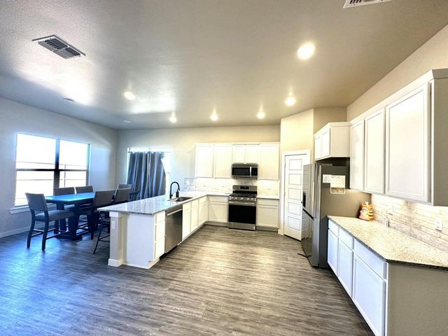 6802 56th Street, Lubbock, TX 79407