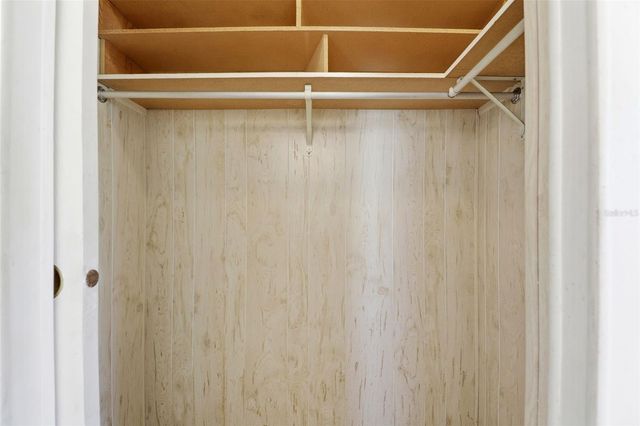 1312 APACHE CIRCLE, Tavares, FL 32778