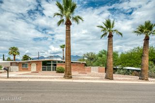 6101 E Seneca Street, Tucson, AZ 85712