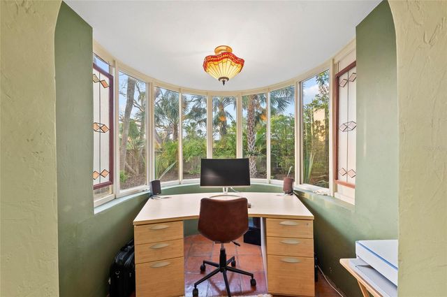 941 VIRGINIA DRIVE, Sarasota, FL 34234