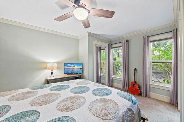 941 VIRGINIA DRIVE, Sarasota, FL 34234