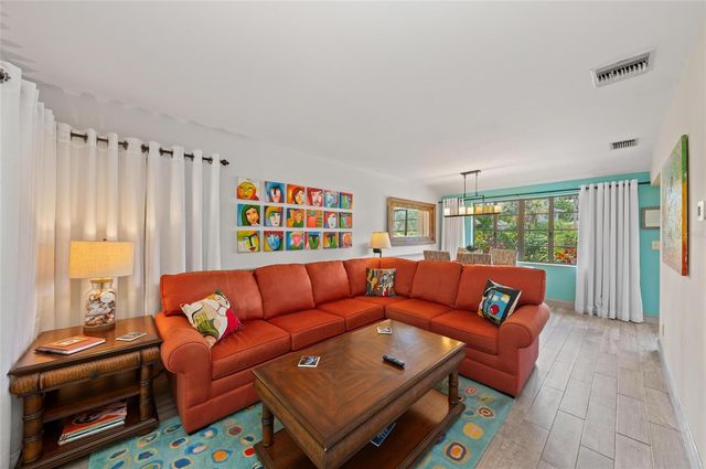 941 VIRGINIA DRIVE, Sarasota, FL 34234