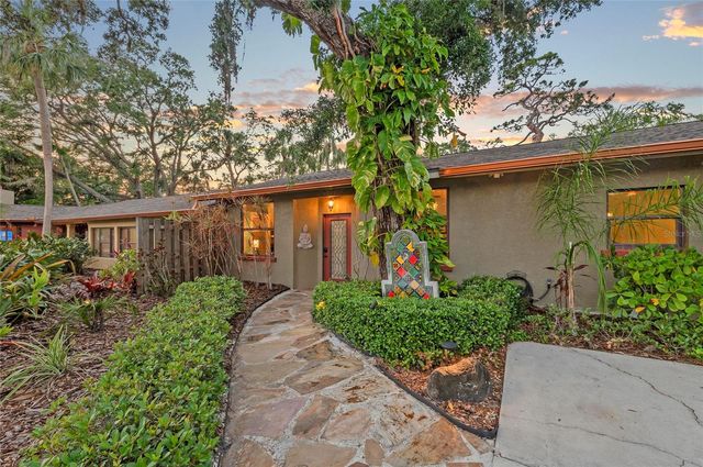 941 VIRGINIA DRIVE, Sarasota, FL 34234