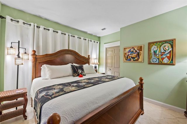 941 VIRGINIA DRIVE, Sarasota, FL 34234