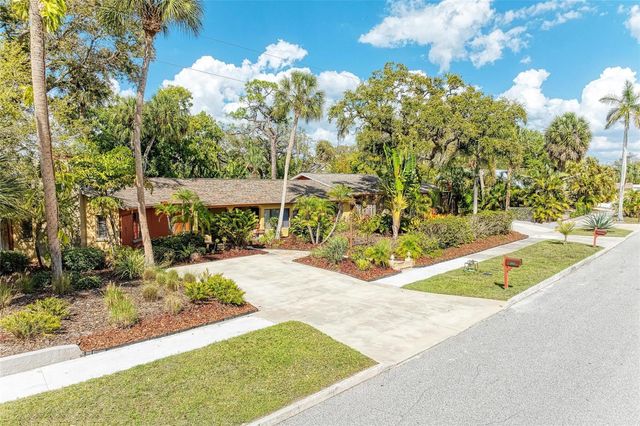 941 VIRGINIA DRIVE, Sarasota, FL 34234