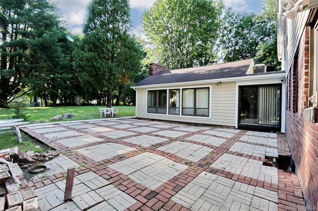 70 Buena Vista Road, New City, NY 10956