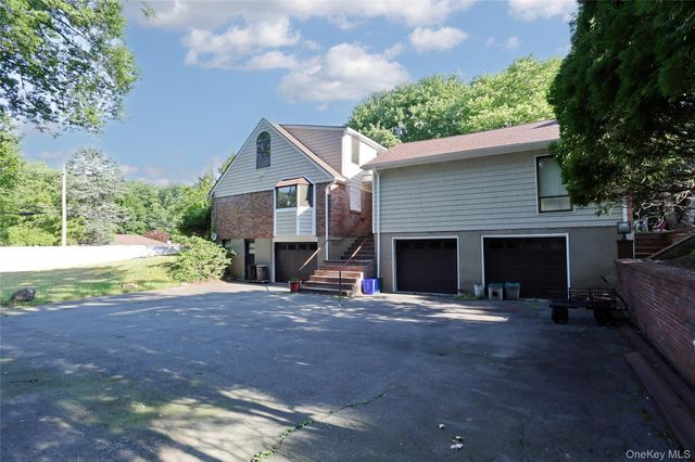 70 Buena Vista Road, New City, NY 10956