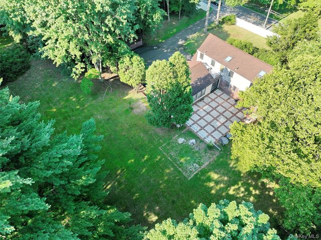 70 Buena Vista Road, New City, NY 10956
