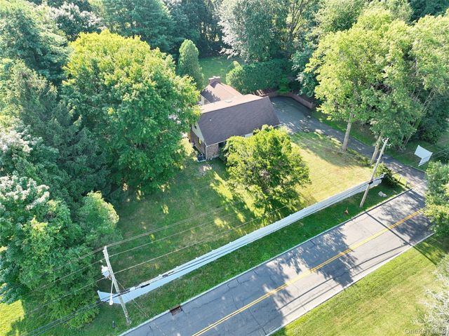 70 Buena Vista Road, New City, NY 10956