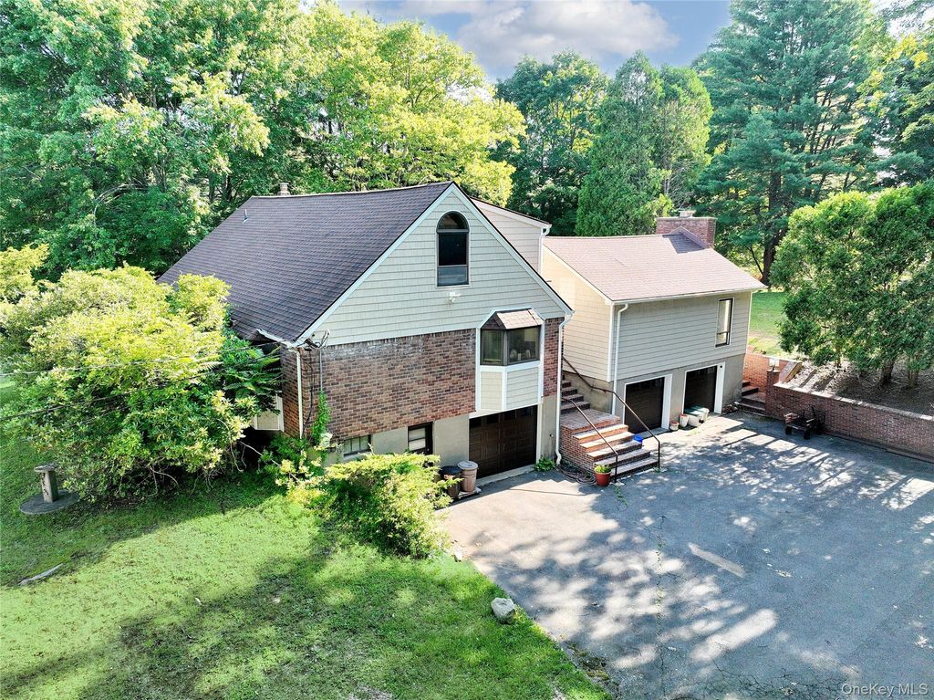 70 Buena Vista Road, New City, NY 10956