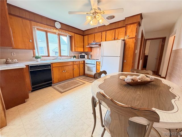 609 27th Street, Niagara Falls, NY 14301