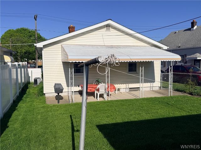 609 27th Street, Niagara Falls, NY 14301