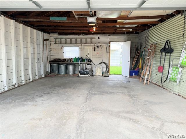609 27th Street, Niagara Falls, NY 14301