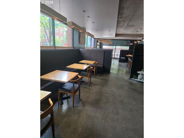 1022 Nw Johnson St, Portland, OR 97209