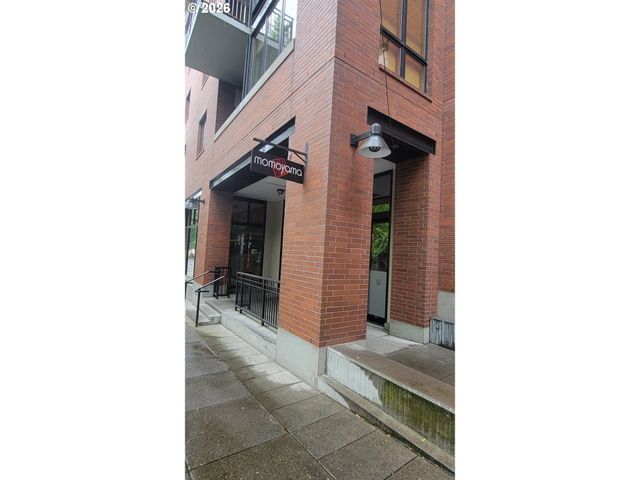 1022 Nw Johnson St, Portland, OR 97209