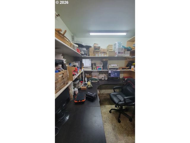 1022 Nw Johnson St, Portland, OR 97209