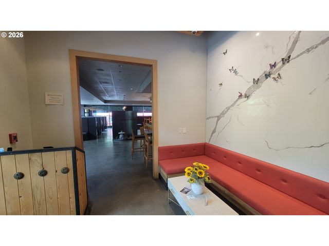1022 Nw Johnson St, Portland, OR 97209