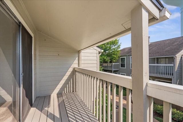 2379 Briarwest Blvd 32, Houston, TX 77077