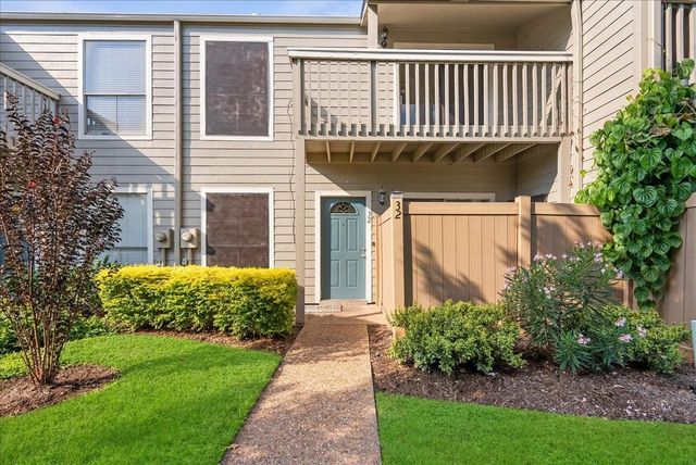 2379 Briarwest Blvd 32, Houston, TX 77077