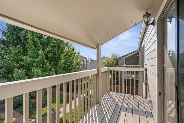 2379 Briarwest Blvd 32, Houston, TX 77077