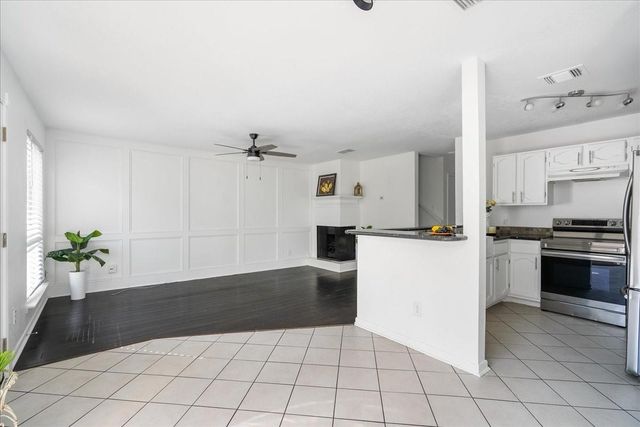 2379 Briarwest Blvd 32, Houston, TX 77077