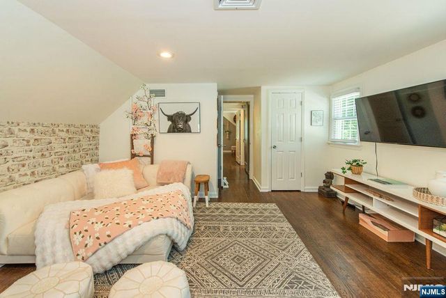 209 Spruce Street, Ramsey, NJ 07446