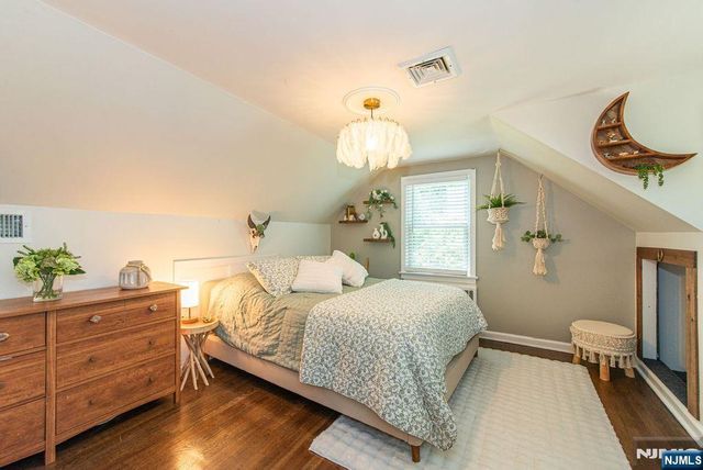209 Spruce Street, Ramsey, NJ 07446