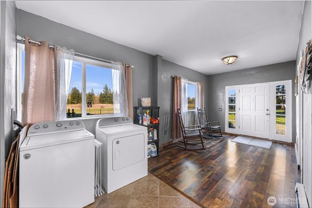 8225 Peace Park Drive, Custer, WA 98240