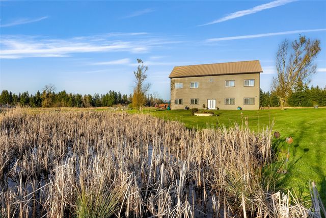 8225 Peace Park Drive, Custer, WA 98240